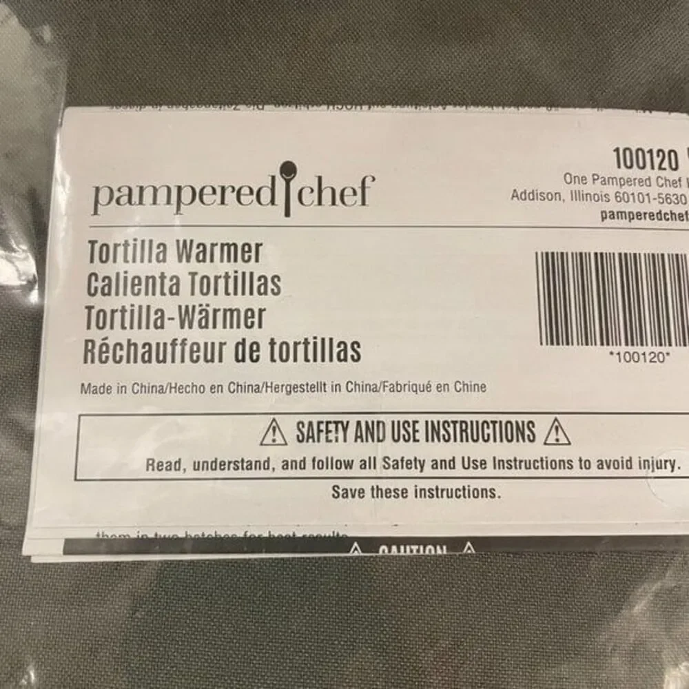 Pampered Chef Tortilla Warmer NEW